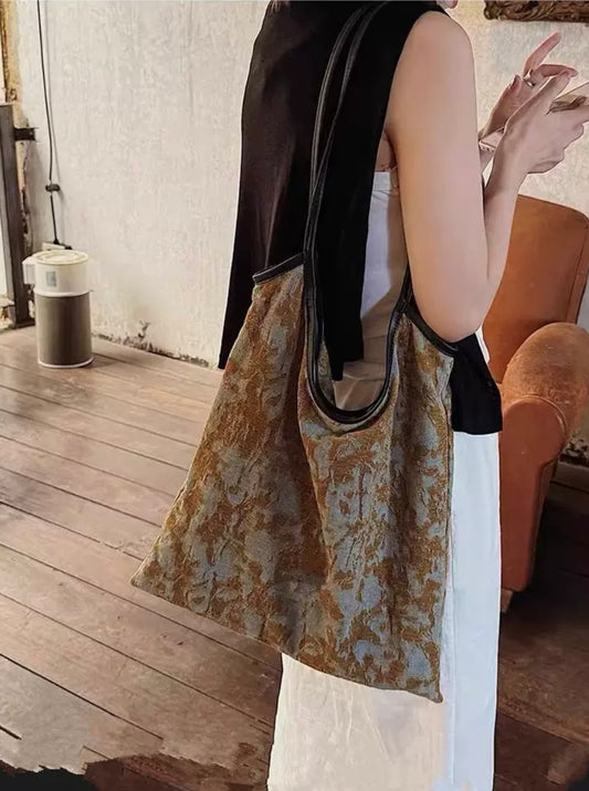 Shoulder bag
