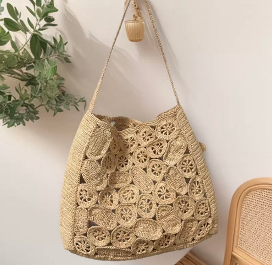 Shoulder handbag